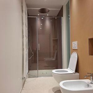 Family Private Bathroom Twin Room